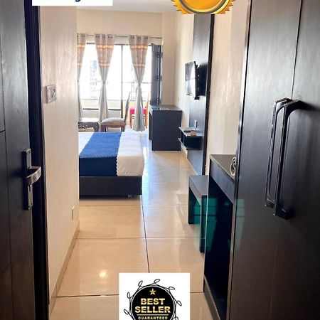 Jb Residency Zirakpur !! Top Rated & Most Awarded Property In Zirakpur Hotell Eksteriør bilde