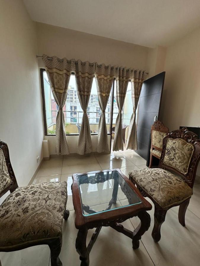 Jb Residency Zirakpur !! Top Rated & Most Awarded Property In Zirakpur Hotell Eksteriør bilde